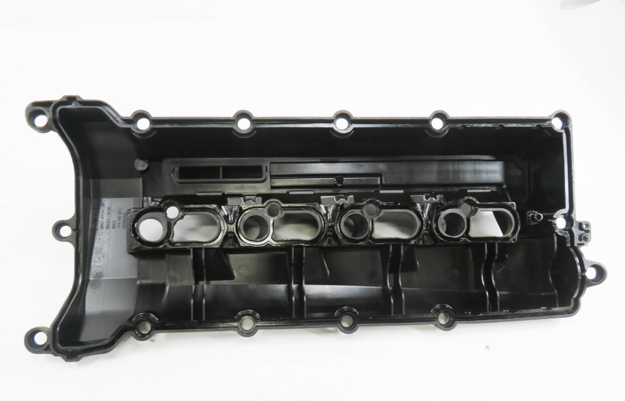 Thumbnail 7: 2010-2018 RANGE ROVER / SPORT (L320 L322 L494 L405) 5.0L V8 RIGHT VALVE COVER