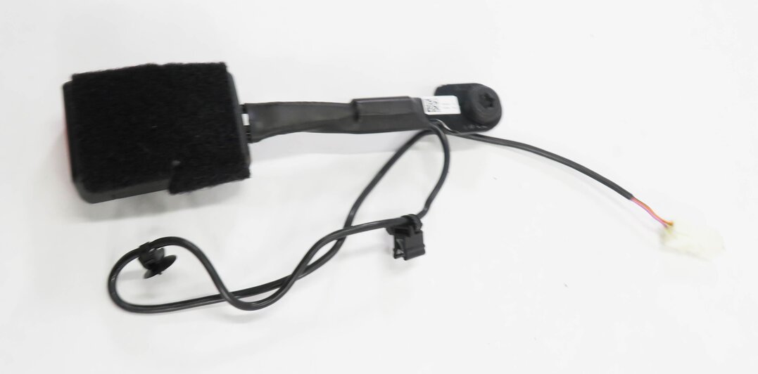 Thumbnail 4: 2014-2018 MINI COOPER / BMW X1 (F48) FRONT SEATBELT BUCKLE RECIEVER (FITS L & R)
