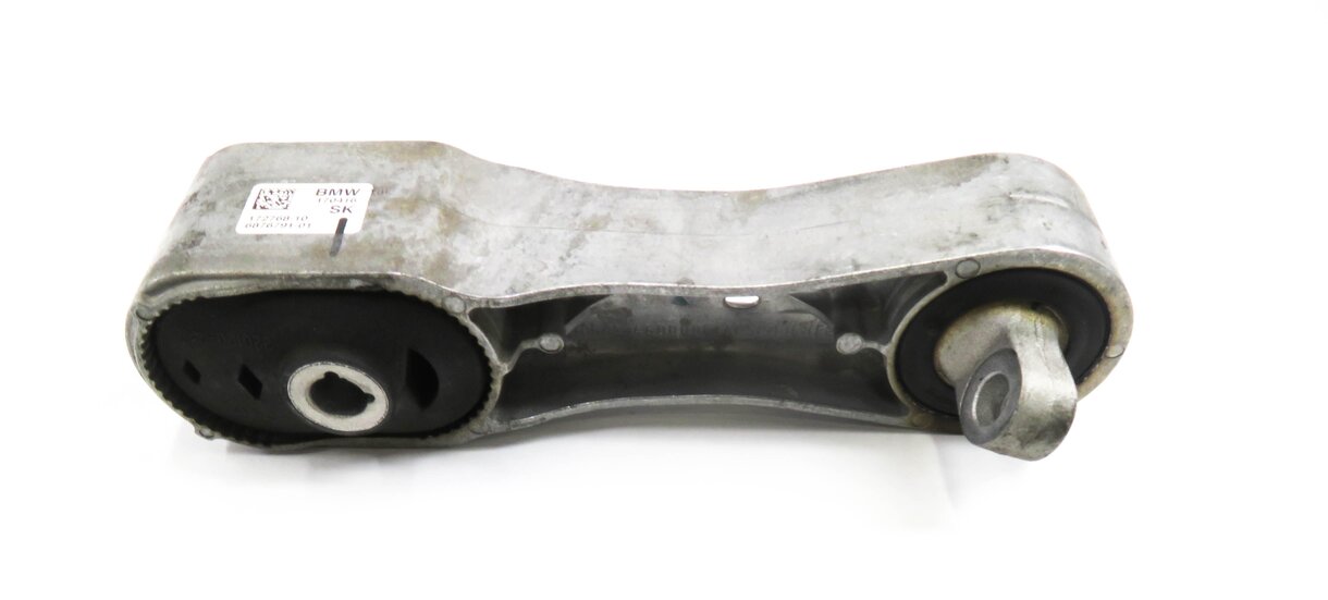 2016 BMW X1 (F48) 2.0L B46 TURBO ENGINE - LOWER MOTOR MOUNT BRACKET