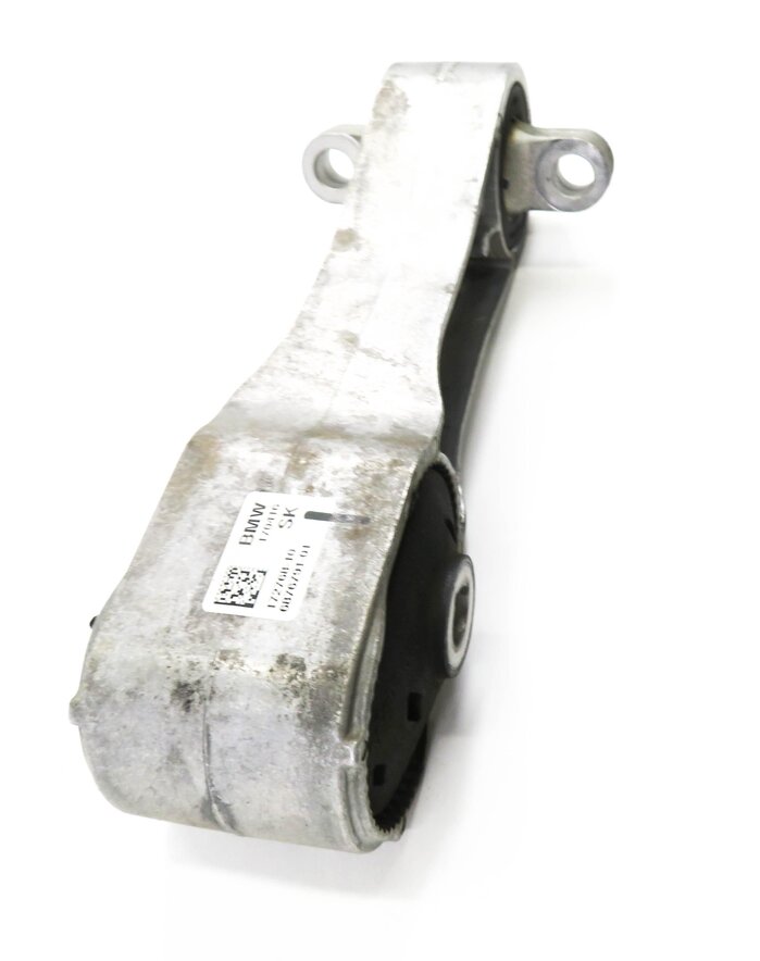 Thumbnail 2: 2016 BMW X1 (F48) 2.0L B46 TURBO ENGINE - LOWER MOTOR MOUNT BRACKET