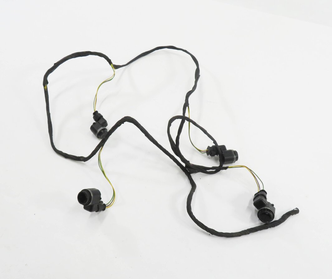 2009 BMW 750i (F01) REAR PDC PARK DISTANCE SENSOR SET w/ HARNESS (BLACK)