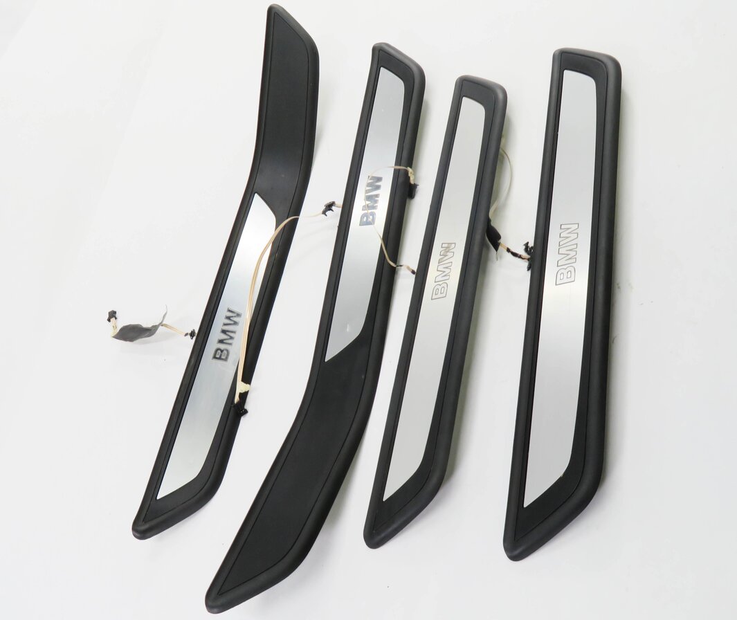 Thumbnail 4: 2009 BMW 750i (F01) FRONT & REAR LIGHTED DOOR SILL SCUFF PANEL TRIM SET-4