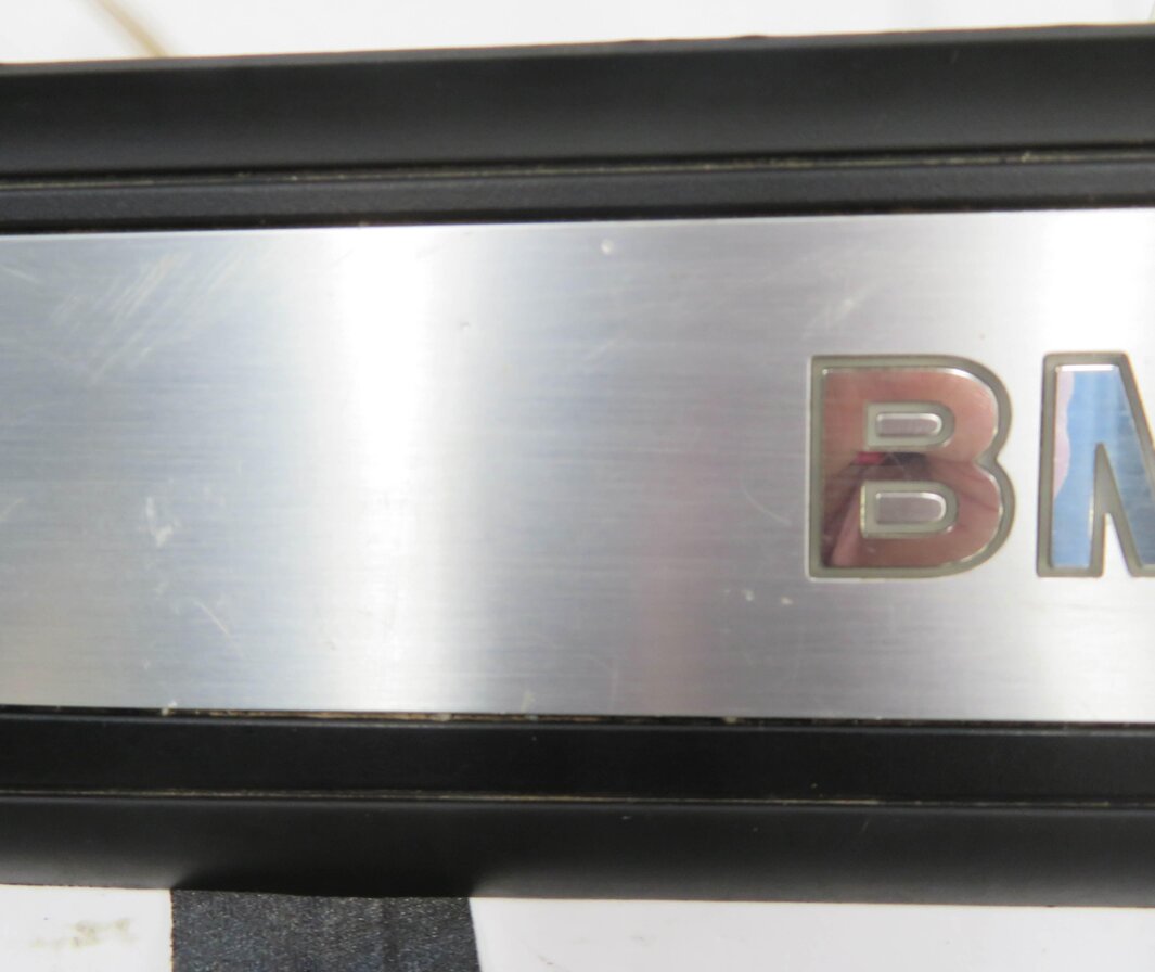 Thumbnail 7: 2009 BMW 750i (F01) FRONT & REAR LIGHTED DOOR SILL SCUFF PANEL TRIM SET-4