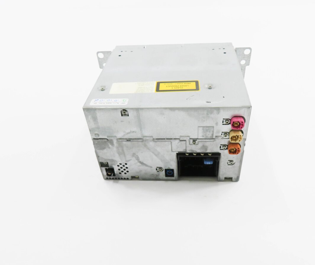 Thumbnail 5: 2009-2010 BMW 750i (F01) AM/FM RADIO STEREO RECEIVER CD PLAYER (2-DIN)