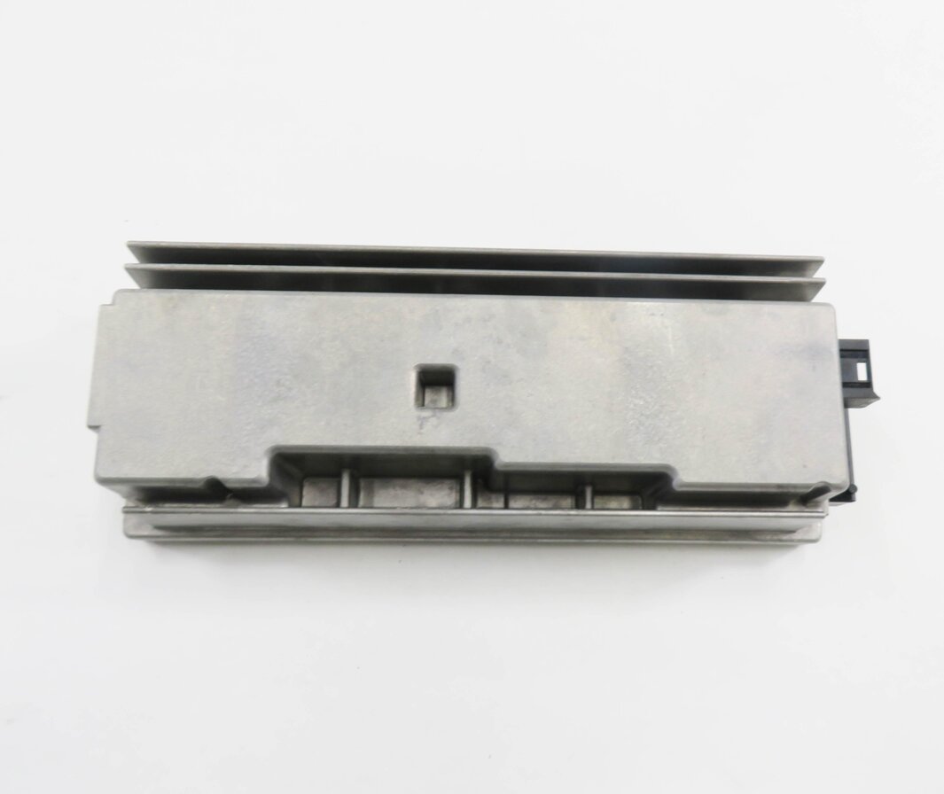 Thumbnail 2: 2009 BMW 750i (F01) RADIO STEREO PL6 TOP HiFi AUDIO AMP AMPLIFIER