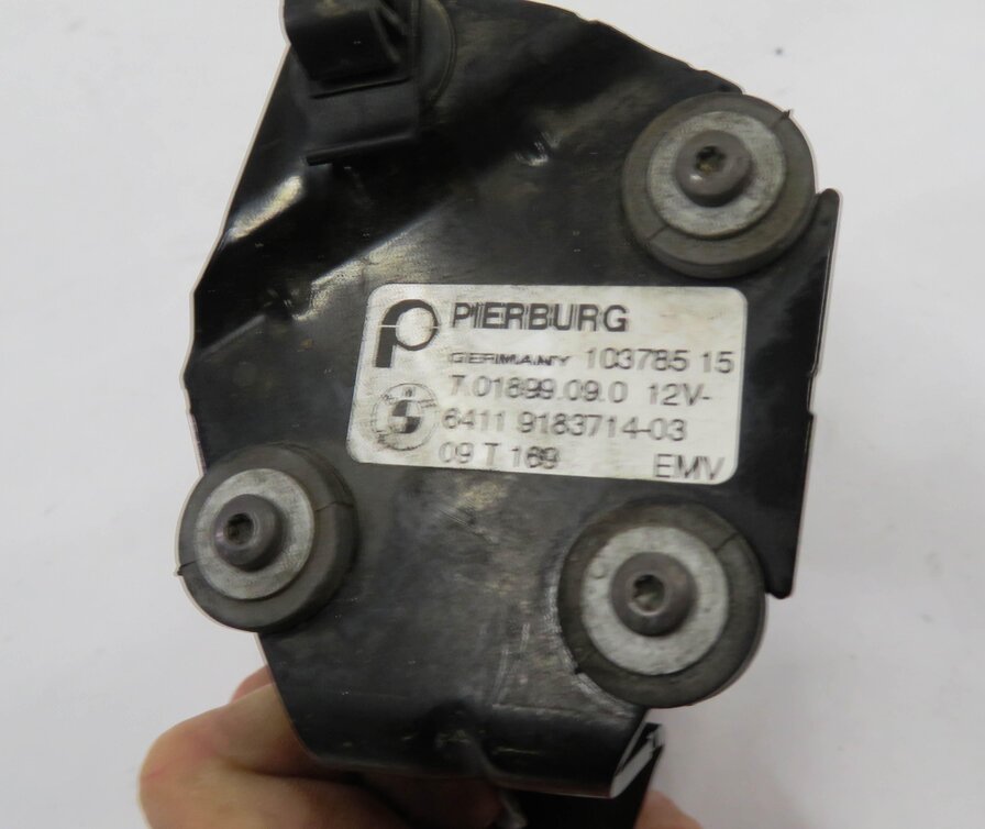 Thumbnail 7: 2009 BMW 750i (F01) 4.4L N63 TWIN TURBO V8 ENGINE - AUX AUXILIARY WATER PUMP