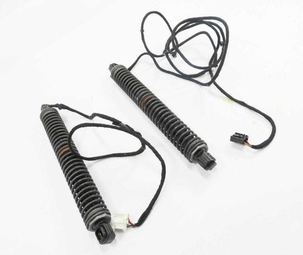2009 BMW 750i (F01) LEFT & RIGHT REAR ELECTRIC TRUNK SHOCK STRUT SET-2