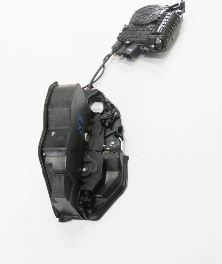 Thumbnail 3: 11-15 BMW 740i 750i 760i B7 (F01) RIGHT REAR DOOR LATCH ACTUATOR (SOFT CLOSE)