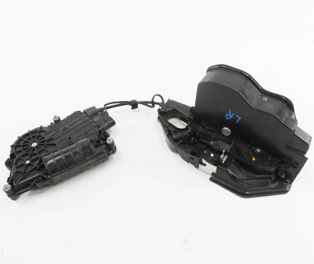 Thumbnail 2: 11-15 BMW 740i 750i 760i B7 (F01) LEFT REAR DOOR LATCH ACTUATOR (SOFT CLOSE)