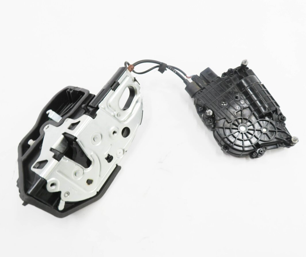 Thumbnail 6: 11-15 BMW 740i 750i 760i B7 (F01) LEFT REAR DOOR LATCH ACTUATOR (SOFT CLOSE)