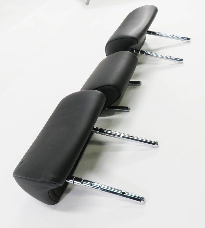 Thumbnail 4: 2009 BMW 750i (F01) REAR SEAT HEADREST SET-3 (BLACK NAPPA LEATHER NASW)