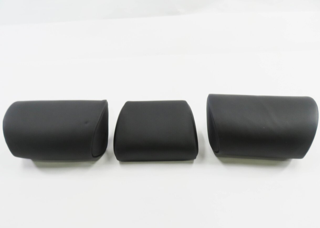 Thumbnail 5: 2009 BMW 750i (F01) REAR SEAT HEADREST SET-3 (BLACK NAPPA LEATHER NASW)