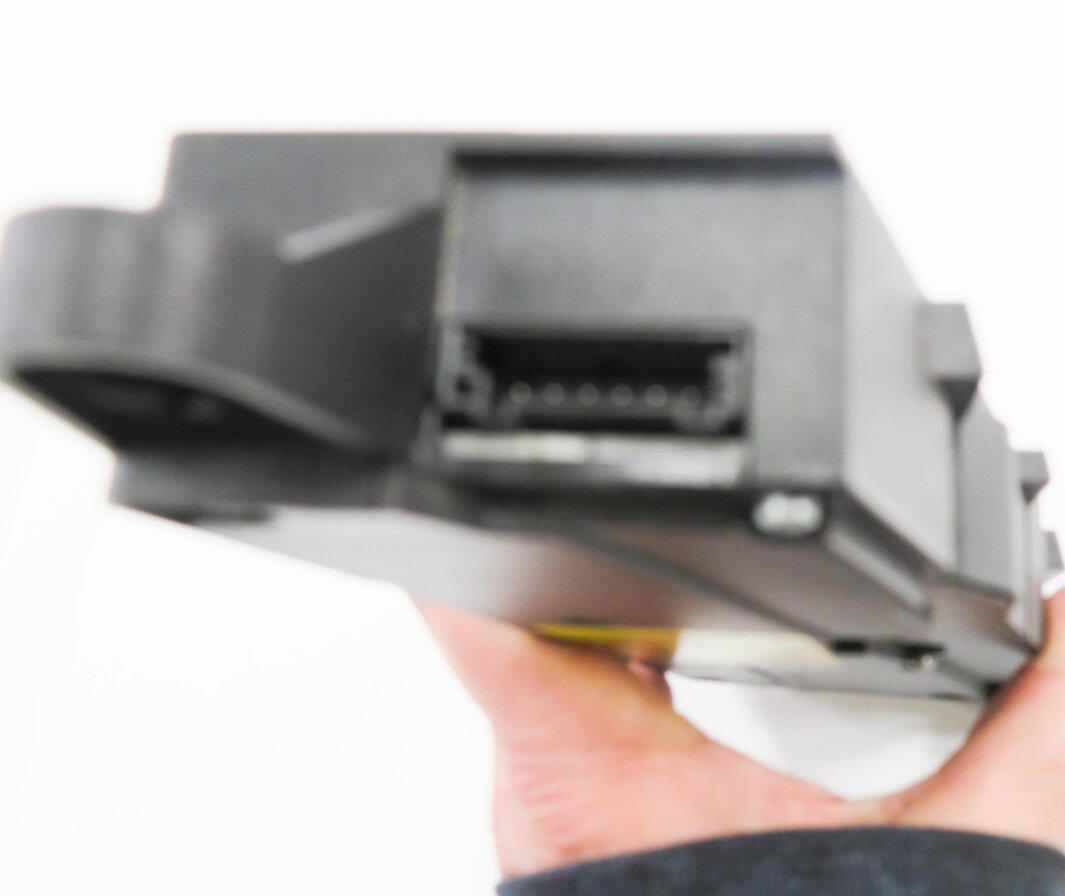 Thumbnail 7: 2009 BMW 750i (F01) LEFT FRONT DRIVER POWER SEAT ADJUSTMENT SWITCH BUTTON