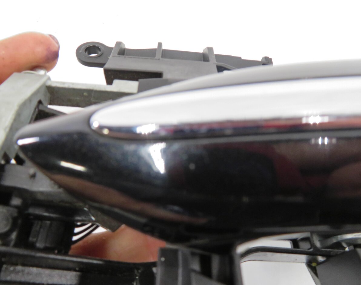 Thumbnail 7: 09-18 BMW 528i 535i 550i 740i 750i 760i RIGHT REAR COMFORT DOOR HANDLE (BLACK)