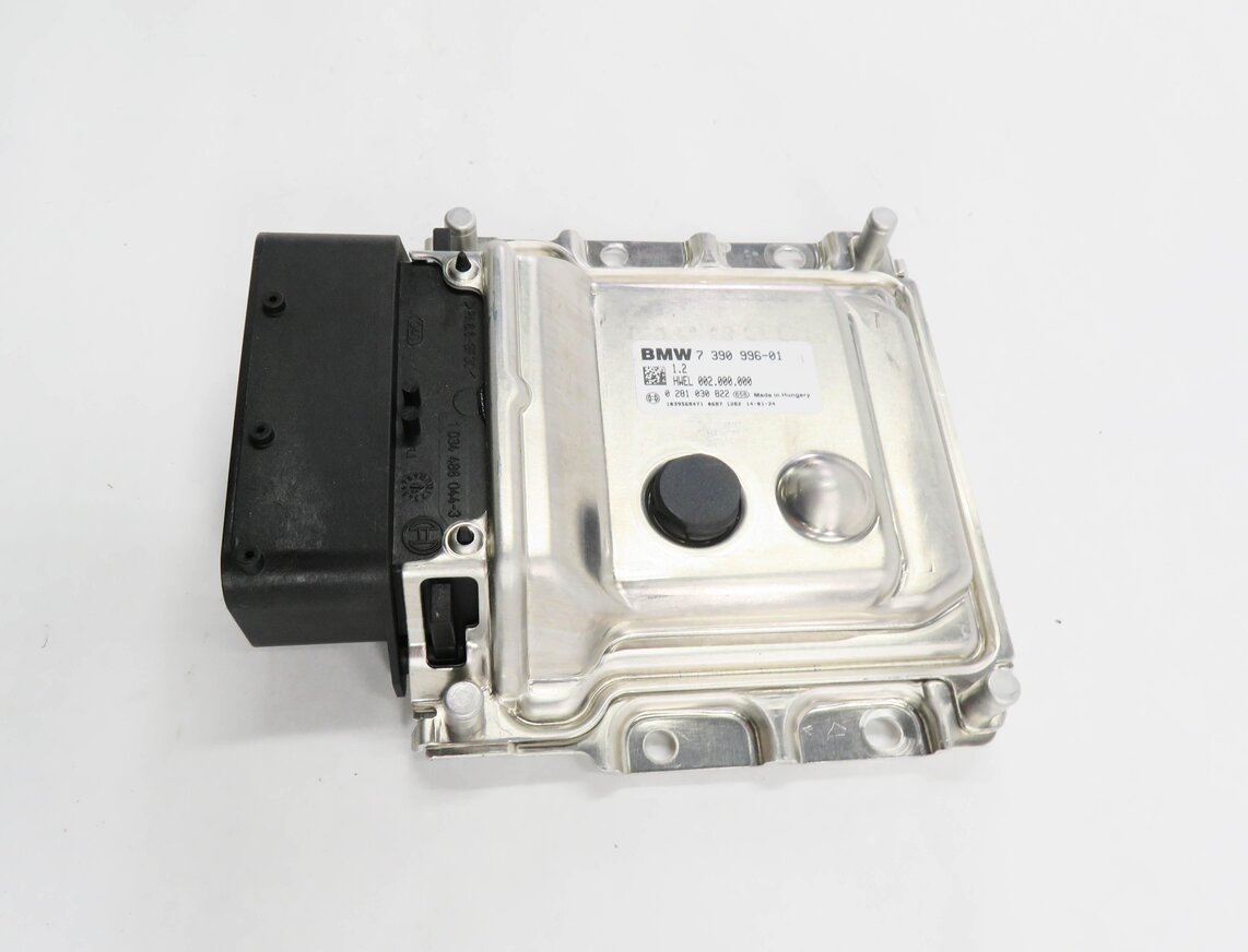 Thumbnail 4: 14-17 BMW 328D 535D X3 X5 (F25 F30) DIIESEL EMISSIONS PUMP DEF CONTROL MODULE