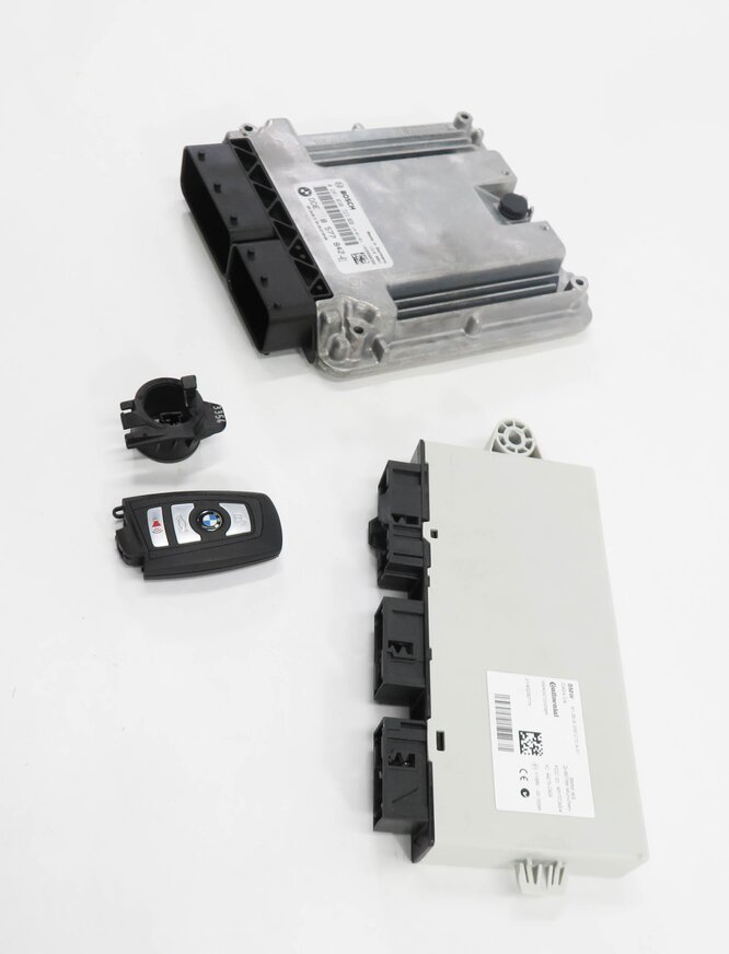 Thumbnail 4: 2014 BMW 535D (F10) AWD - 3.0L N57 DIESEL ENGINE DME DDE CAS 4 MODULE KEY SET