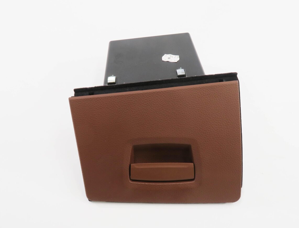 Thumbnail 2: 2014 BMW 535D (F10) LEFT FRONT DRIVER DASH STORAGE COMPARTMENT BOX (CINNAMON)