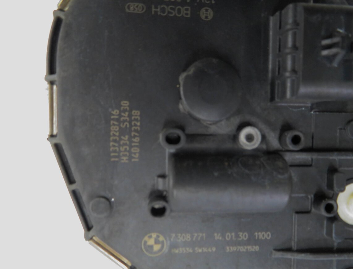 Thumbnail 7: 2010-2016 BMW M5 528i 535i 550i 740i 750i 760i (F01 F10) WINDSHIELD WIPER MOTOR