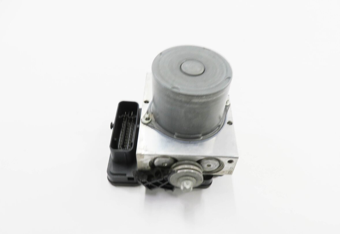 Thumbnail 5: 2015-2017 MERCEDES E250 E300 E350 E550 CLS 400 CLS550 - ABS ANTI LOCK BRAKE PUMP