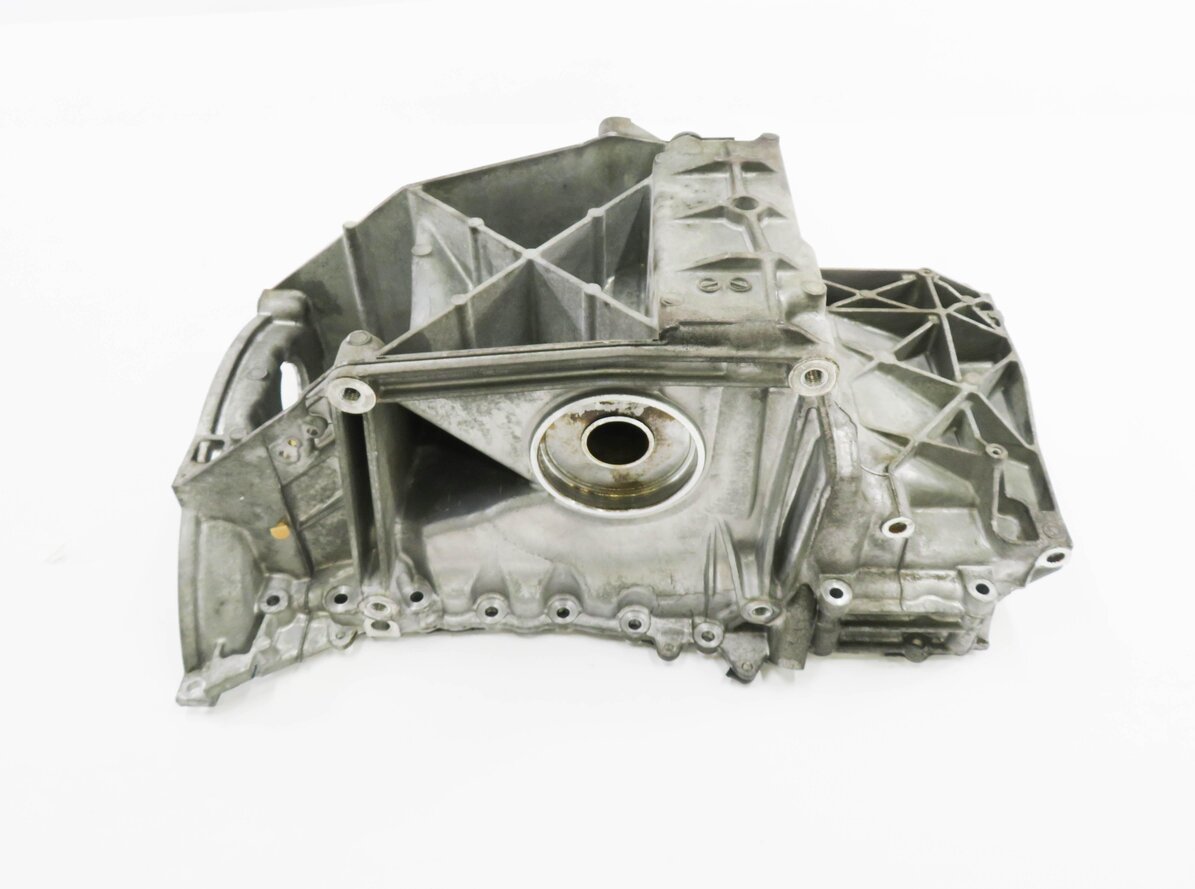 Thumbnail 6: 2006-2009 RANGE ROVER (L322) 4.2L SC / 4.4L V8 ENGINE MOTOR OIL FLUID PAN SUMP