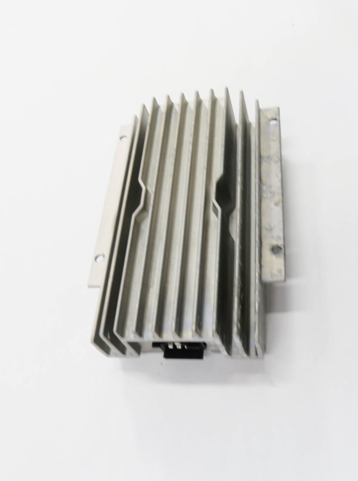Thumbnail 3: 2005-2009 RANGE ROVER (L322) HARMAN KARDON LOGIC 7 L7 SUB SUBWOOFER AMPLIFIER