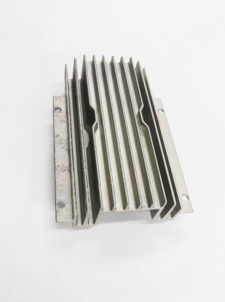 Thumbnail 4: 2005-2009 RANGE ROVER (L322) HARMAN KARDON LOGIC 7 L7 SUB SUBWOOFER AMPLIFIER