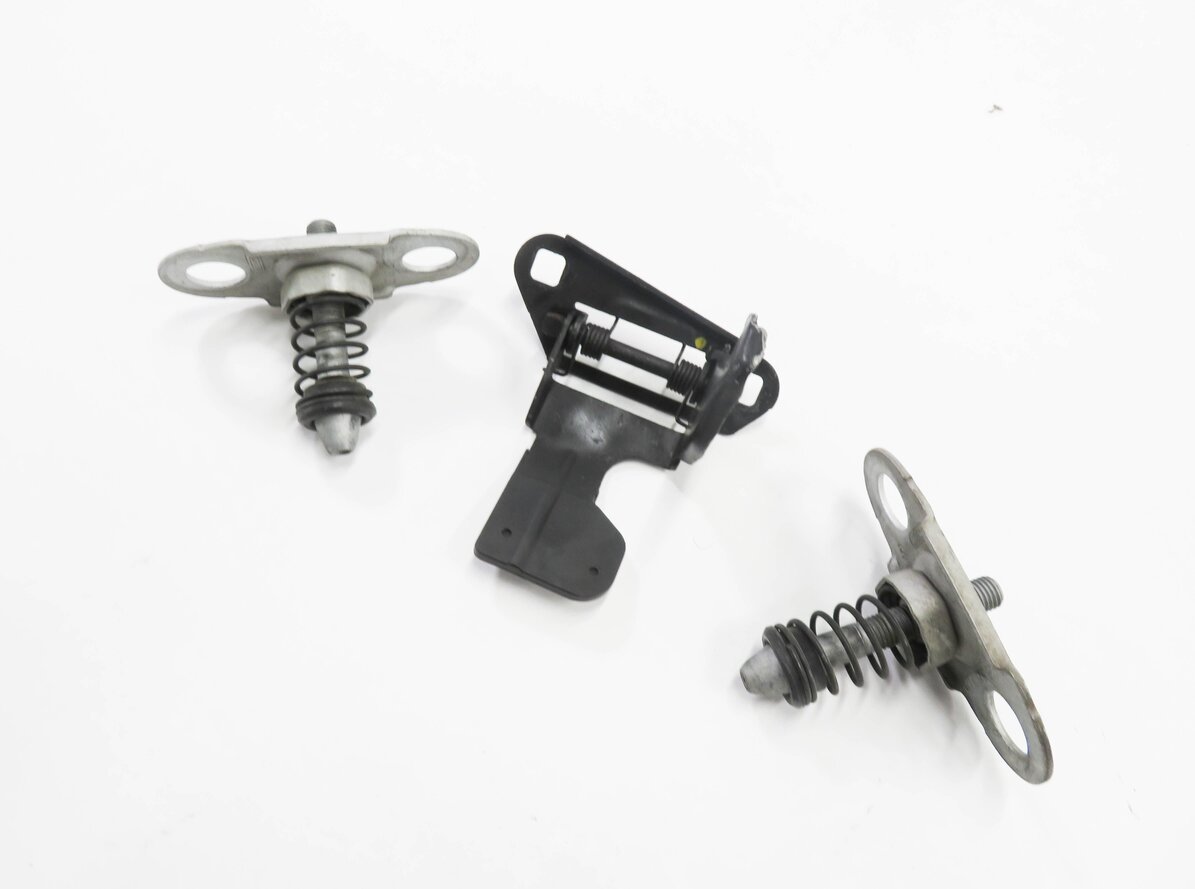 2007 RANGE ROVER (L322) FRONT HOOD SAFETY LATCH SPRING SET-3