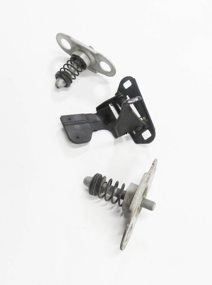 Thumbnail 4: 2007 RANGE ROVER (L322) FRONT HOOD SAFETY LATCH SPRING SET-3