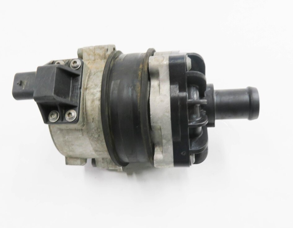 Thumbnail 5: 2012 AUDI A6 (C7) 3.0L CGXB SUPERCHARGED ENGINE - AUX AUXILIARY WATER PUMP