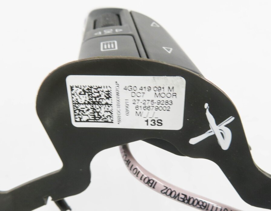 Thumbnail 7: 2012 AUDI A6 (C7) STEERING SWITCH BUTTON SET w/ TRIM