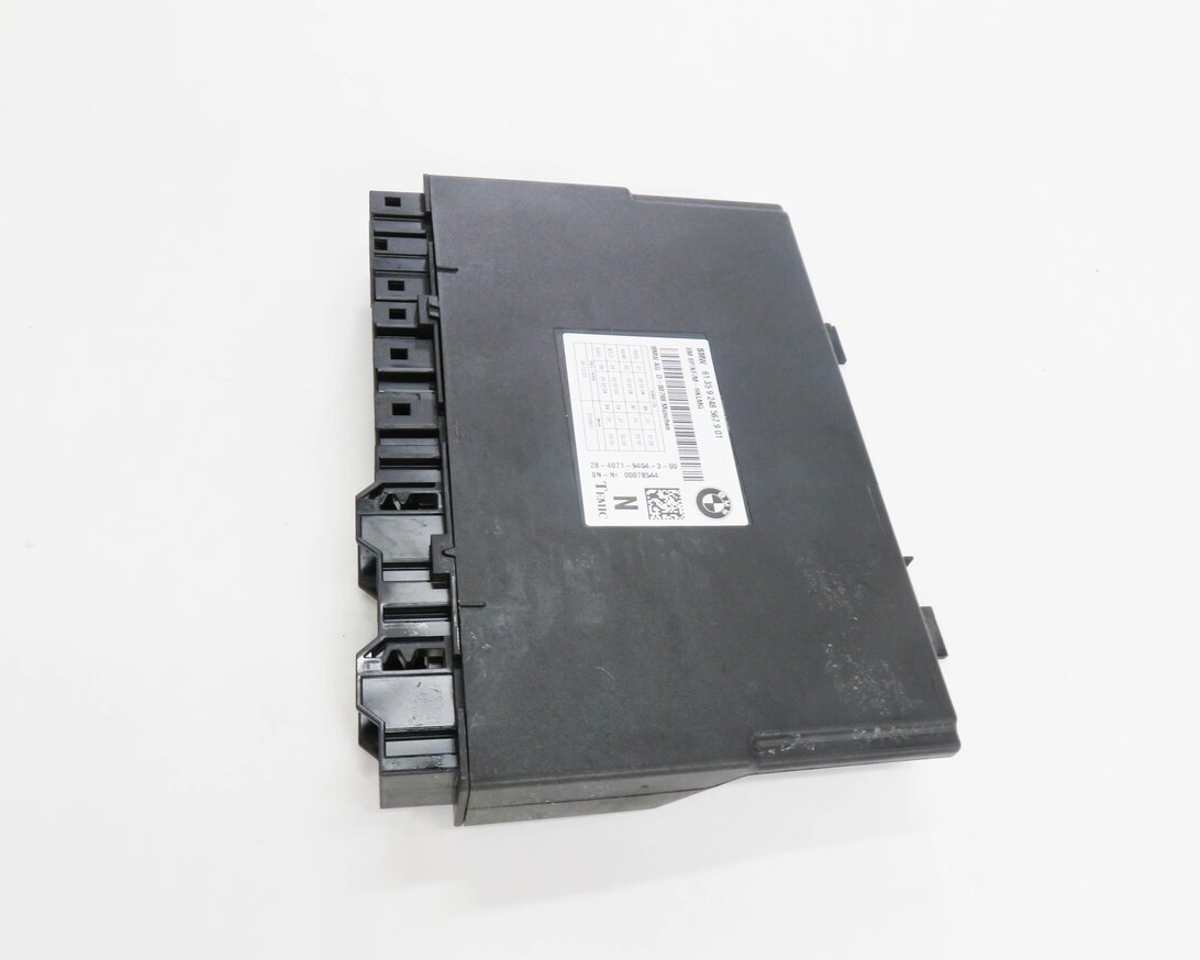 Thumbnail 4: 2012 BMW 750i (F01) LEFT REAR SEAT CONTROL MODULE