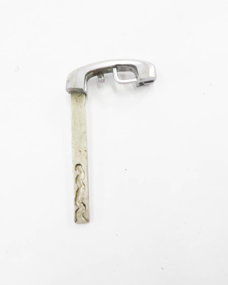 Thumbnail 5: 2012 BMW 750i (F01) LEFT FRONT DRIVER DOOR HANDLE LOCK CYLDINER w/ KEY