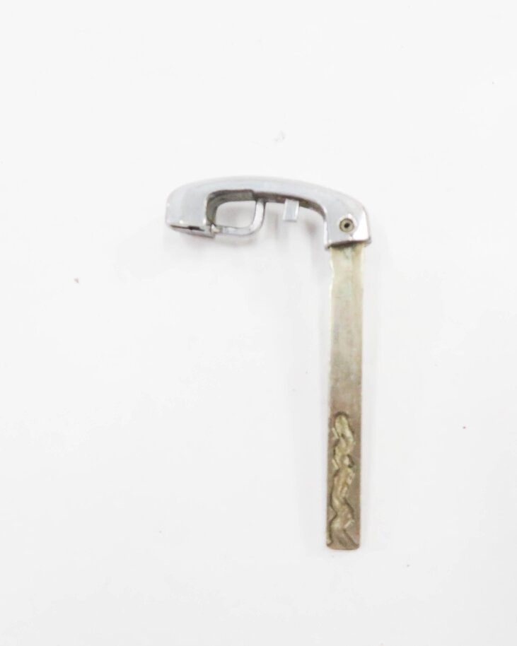 Thumbnail 6: 2012 BMW 750i (F01) LEFT FRONT DRIVER DOOR HANDLE LOCK CYLDINER w/ KEY