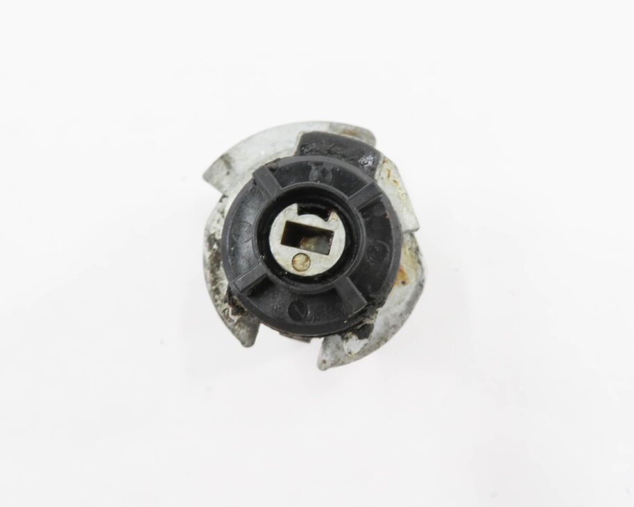 Thumbnail 8: 2012 BMW 750i (F01) LEFT FRONT DRIVER DOOR HANDLE LOCK CYLDINER w/ KEY