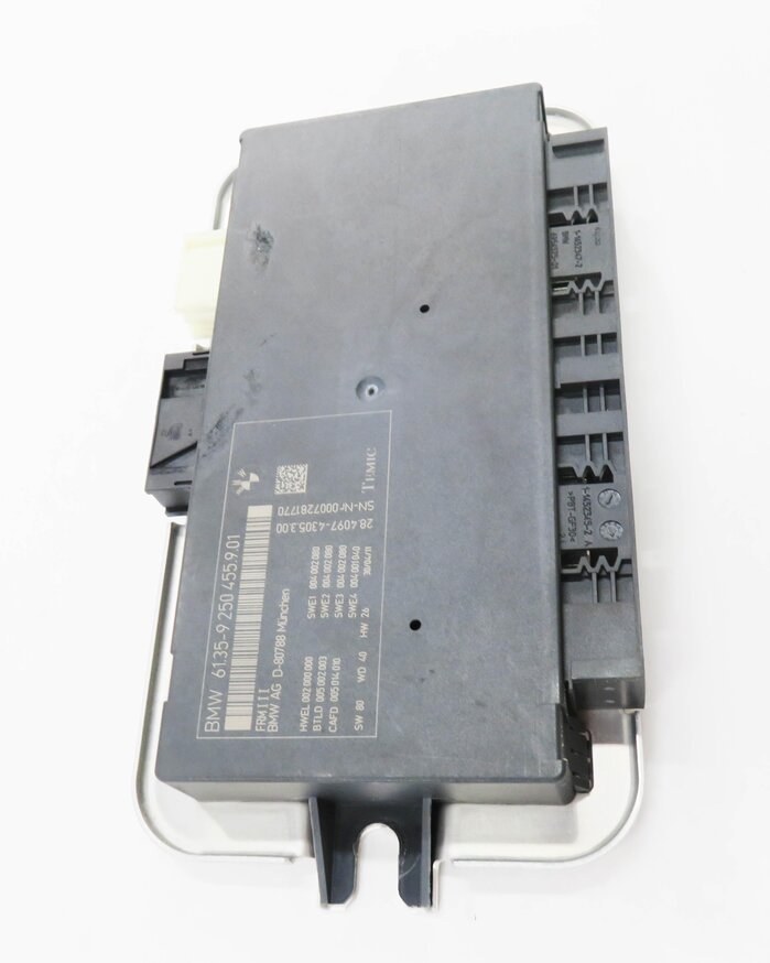 Thumbnail 3: 10-17 BMW 528i 535i 550i 650i 750i M5 X3 X6 - FRMIII BODY LIGHT CONTROL MODULE
