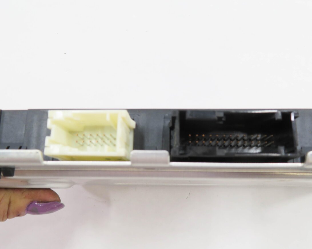 Thumbnail 6: 10-17 BMW 528i 535i 550i 650i 750i M5 X3 X6 - FRMIII BODY LIGHT CONTROL MODULE