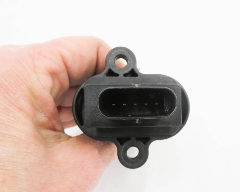 Thumbnail 6: 06-14 BMW 550i 750i 650i X5 X6 (E60 E70 E71 F01 F10) V8 MASS AIR FLOW SENSOR MAF