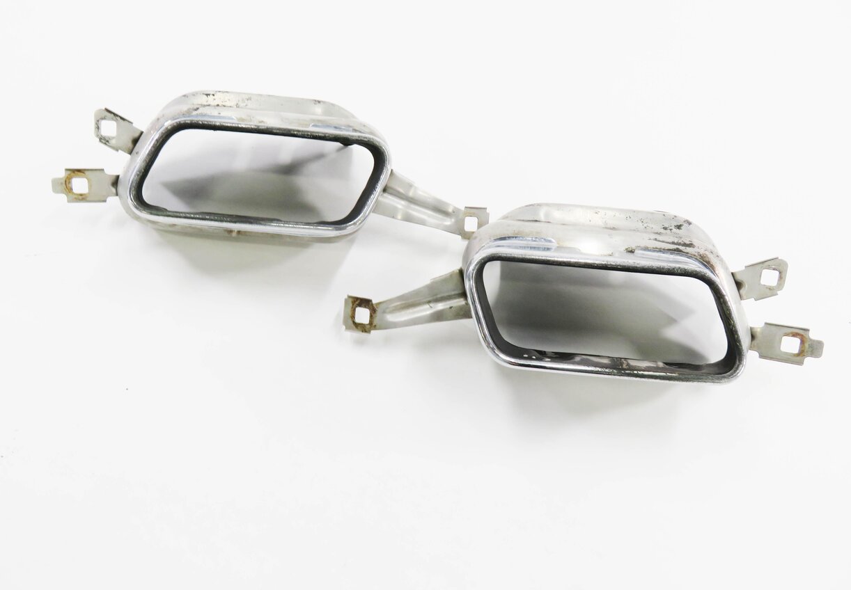 2012 BMW 750i (F01) EXHAUST TIP SET