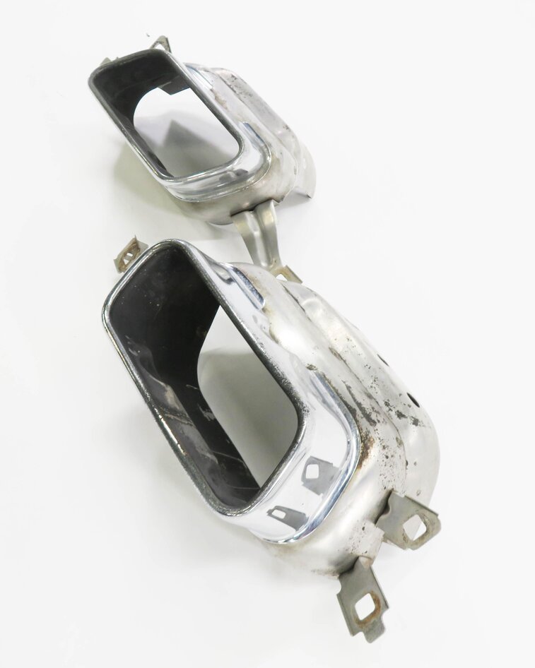 Thumbnail 4: 2012 BMW 750i (F01) EXHAUST TIP SET