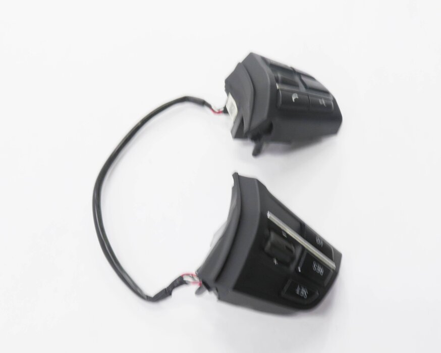 Thumbnail 5: 2012 BMW 750i (F01) WHEEL SWITCH BUTTON SET-2