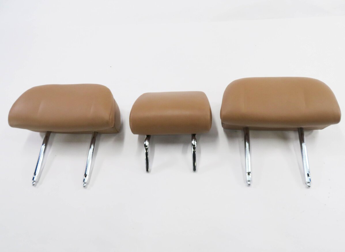 Thumbnail 2: 2012 BMW 750i (F01) REAR SEAT HEADREST SET-3 (SADDLE BROWN LEATHER NAD5)