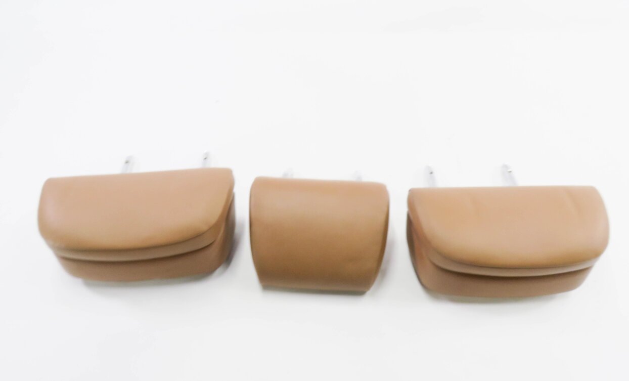 Thumbnail 5: 2012 BMW 750i (F01) REAR SEAT HEADREST SET-3 (SADDLE BROWN LEATHER NAD5)