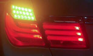 Thumbnail 2: 2009-2012 BMW 740i 750i 760i B7 (F01) LEFT DRIVER TRUNK TAILLIGHT LIGHT LAMP