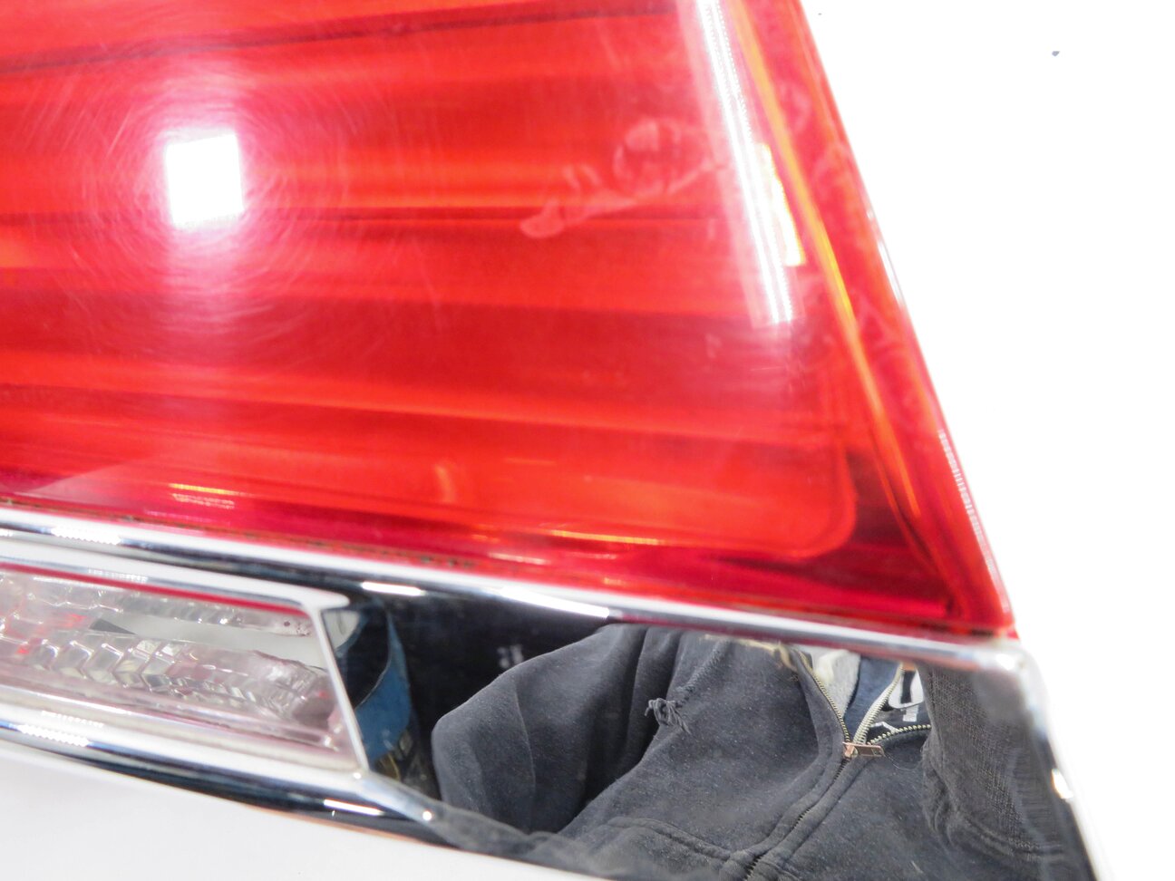 Thumbnail 6: 2009-2012 BMW 740i 750i 760i B7 (F01) LEFT DRIVER TRUNK TAILLIGHT LIGHT LAMP