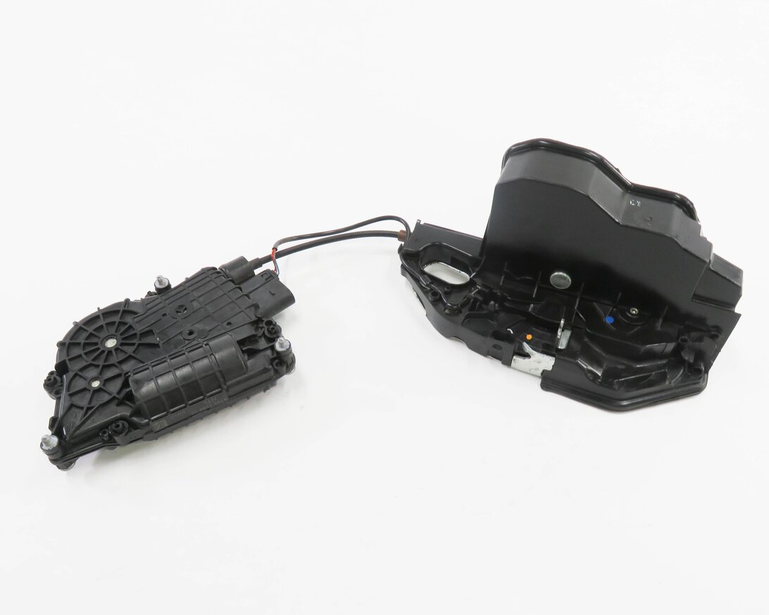 Thumbnail 2: 2011-2015 BMW 740i 750i 760i (F01) LEFT SIDE REAR DOOR LOCK LATCH (SOFT CLOSE)