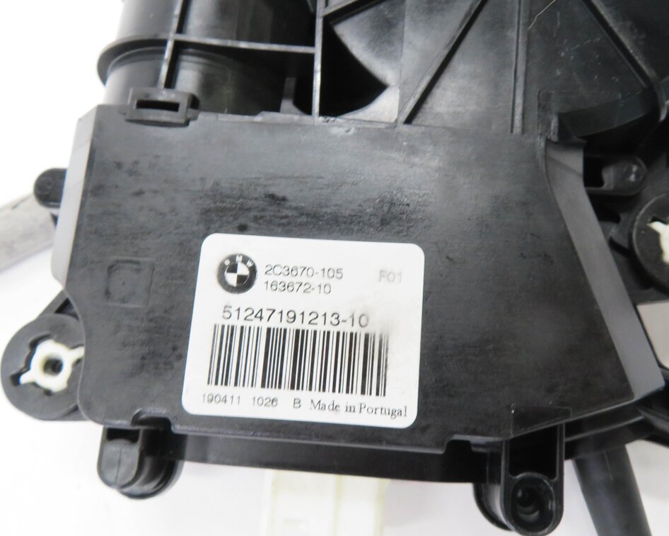 Thumbnail 5: 2012 BMW 750i (F01) REAR TRUNK SOFT CLOSE ACTUATOR MOTOR