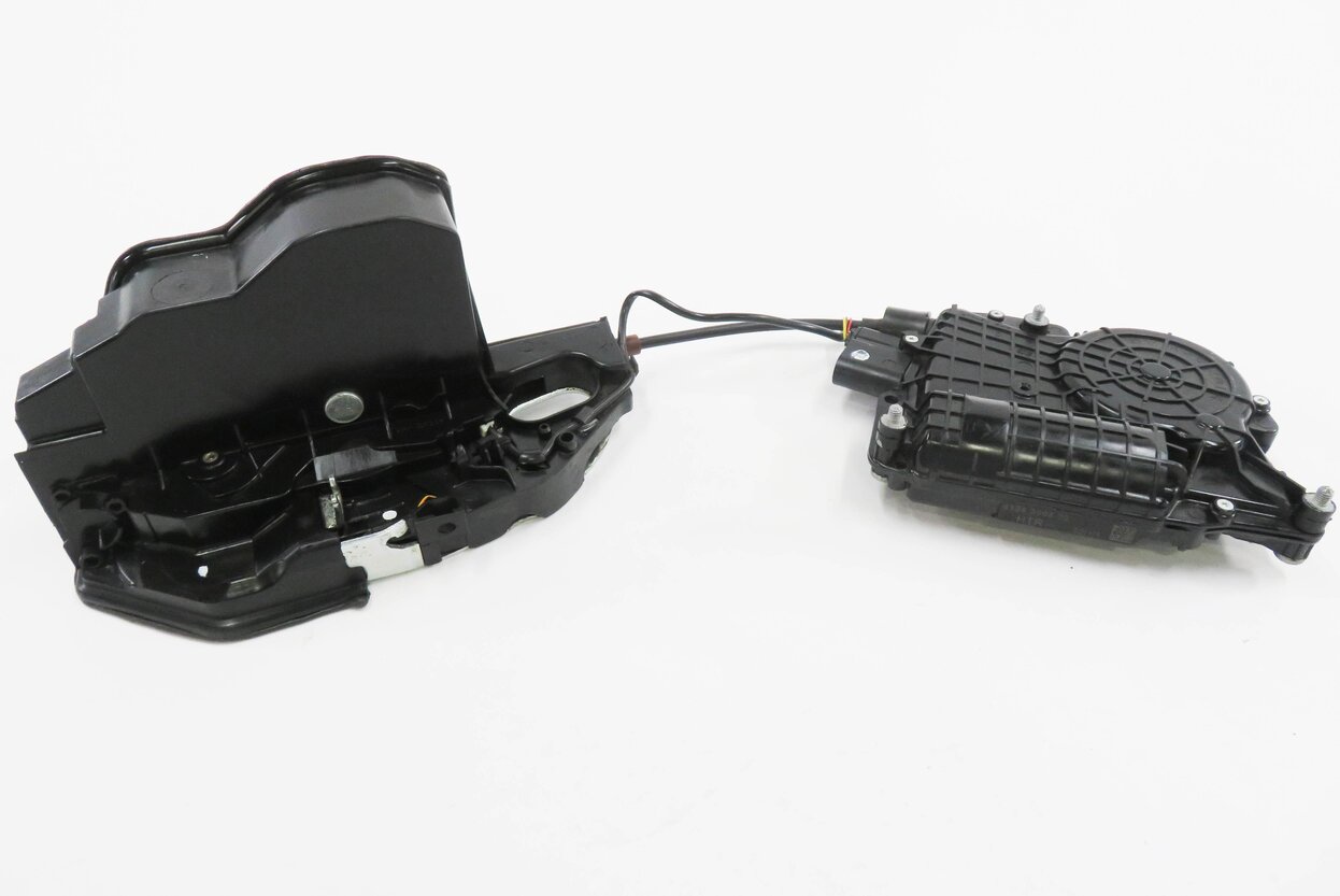 Thumbnail 2: 2011-2015 BMW 740i 750i 760i (F01) RIGHT SIDE REAR DOOR LOCK LATCH (SOFT CLOSE)