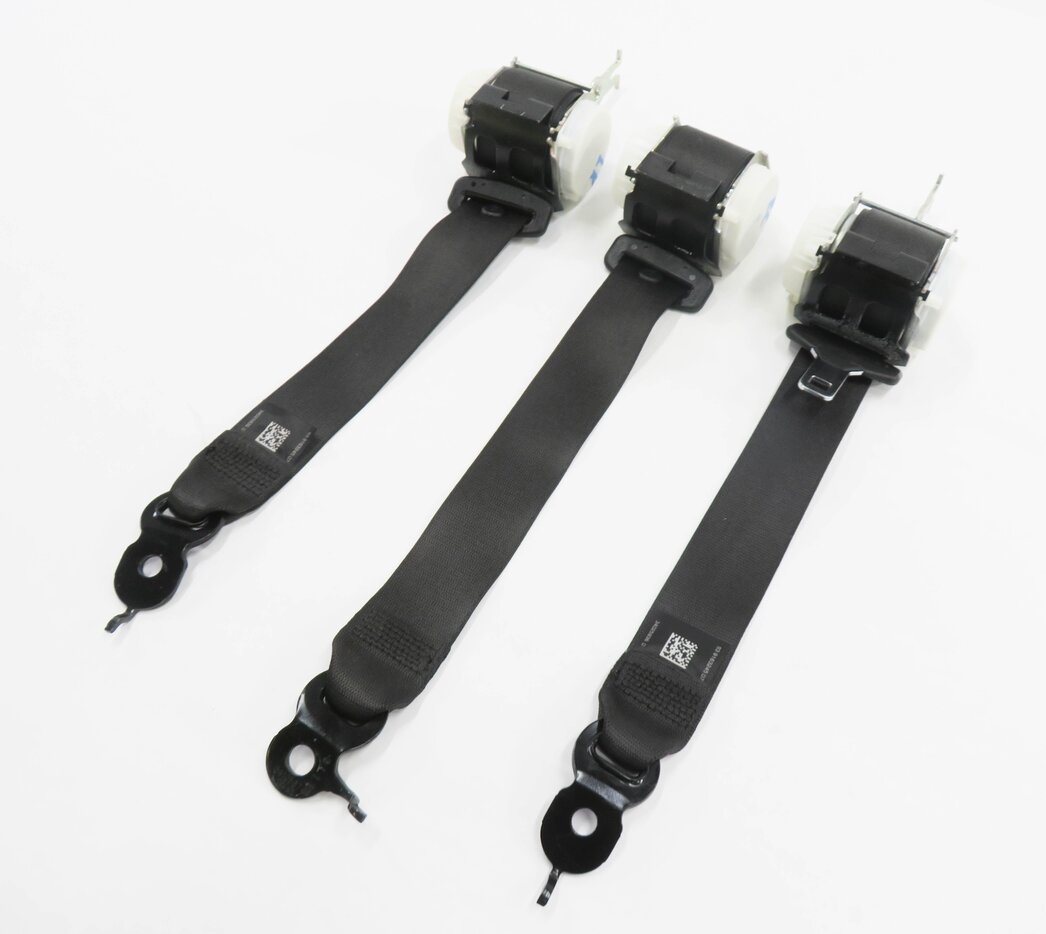2012 BMW 750i (F01) REAR SEAT SEATBELT RETRACTOR SET-3 (BLACK)