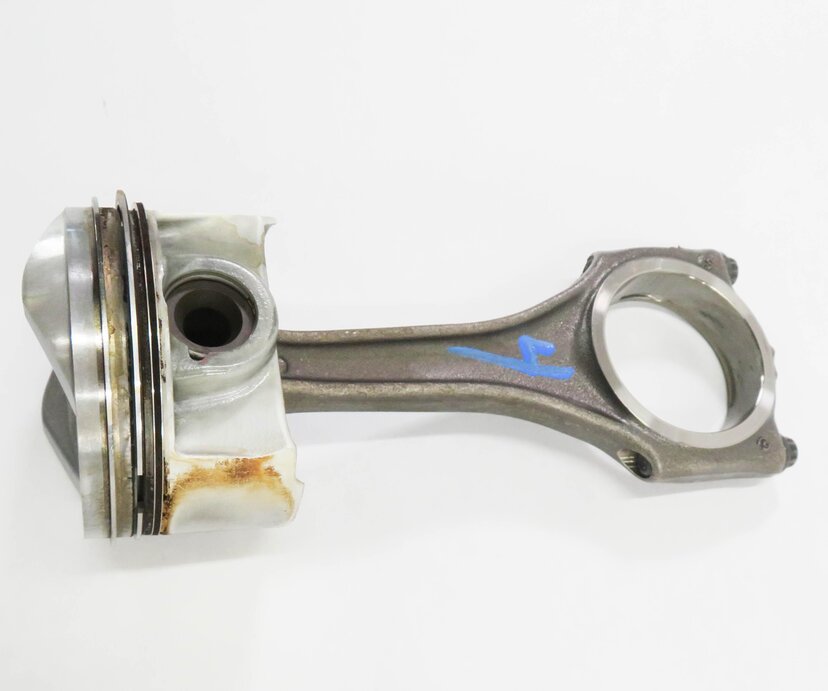 Thumbnail 4: 11-18 PORSCHE CAYENNE PANAMERA (958 970 G1) 3.0L - RIGHT ENGINE PISTON w/ ROD