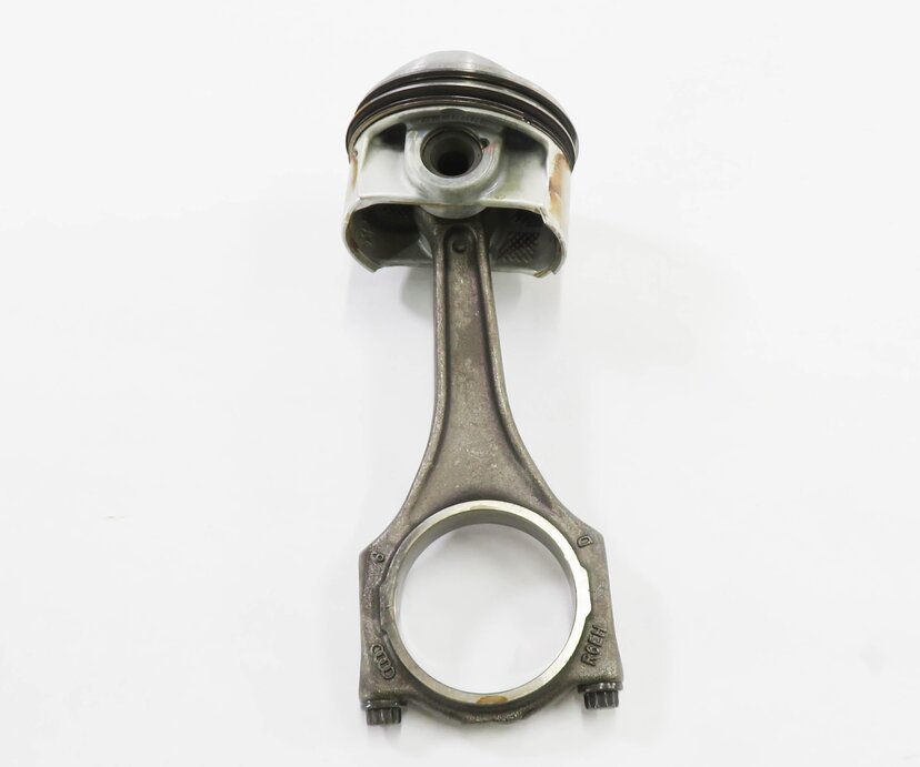 Thumbnail 5: 11-18 PORSCHE CAYENNE PANAMERA (958 970 G1) 3.0L - RIGHT ENGINE PISTON w/ ROD